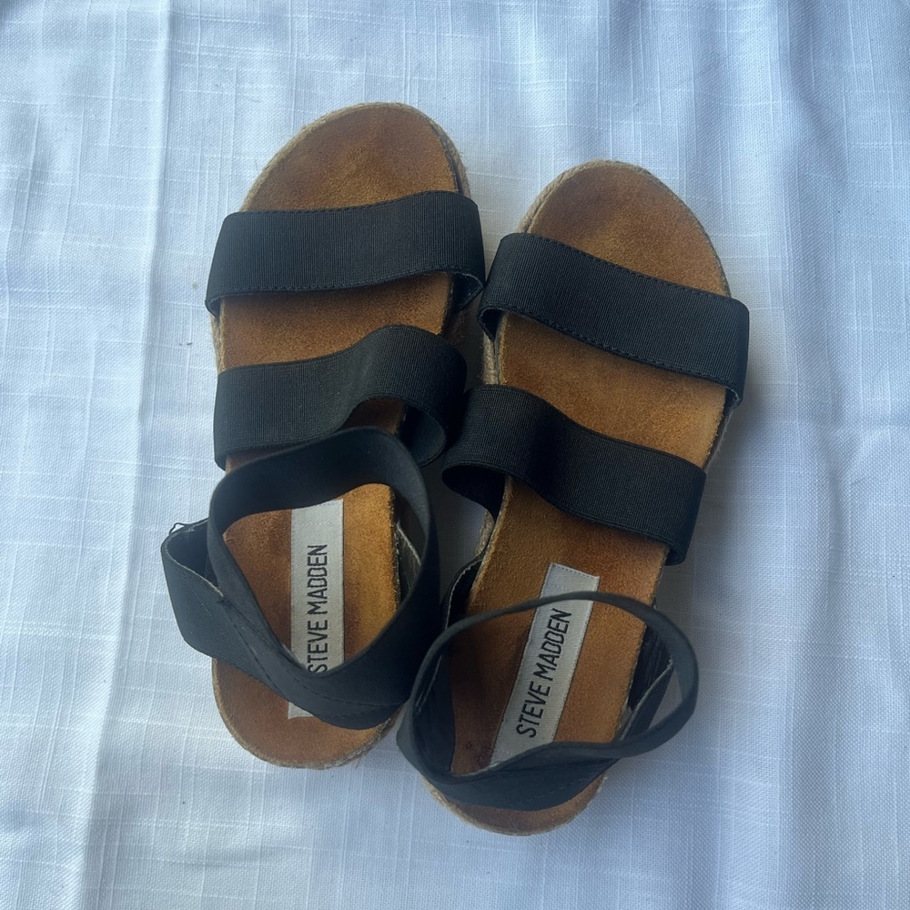 Steve Madden Black Sandals